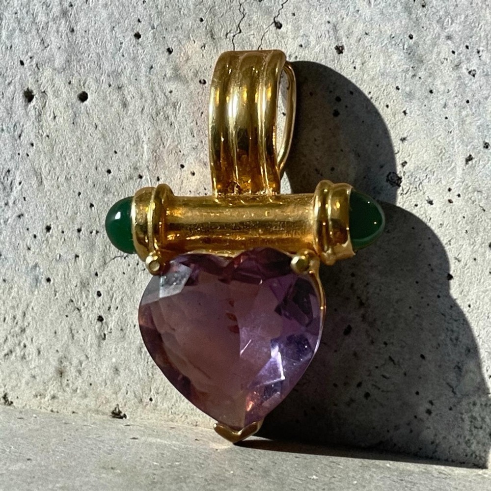 Stunning Vintage 12k Yellow Gold Amethyst Heart & Green Jade Enhancer Pendant